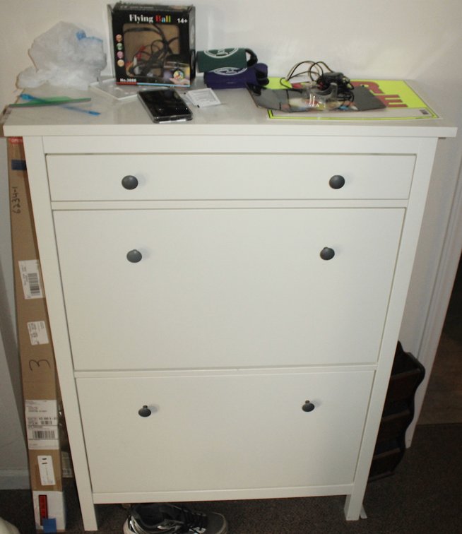 Image for LIVING ESTATE AUCTION