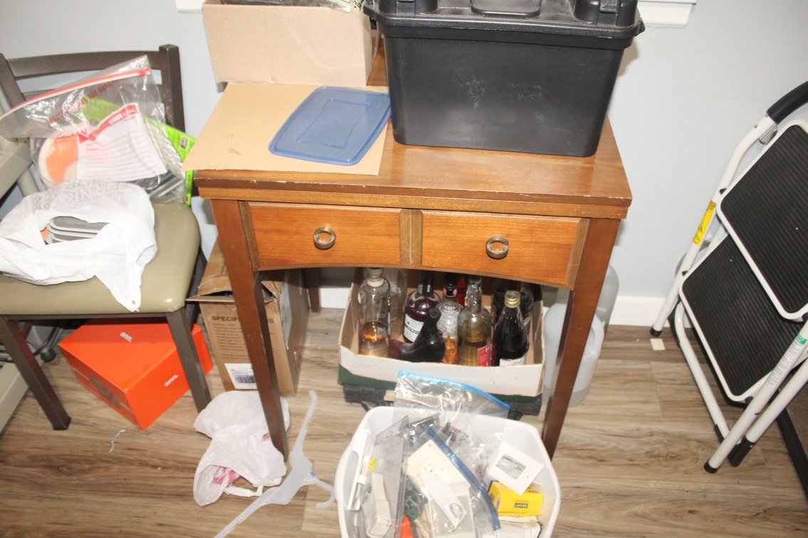 Image for LIVING ESTATE AUCTION