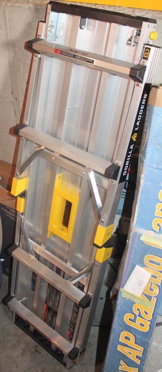 Image for LIVING ESTATE AUCTION