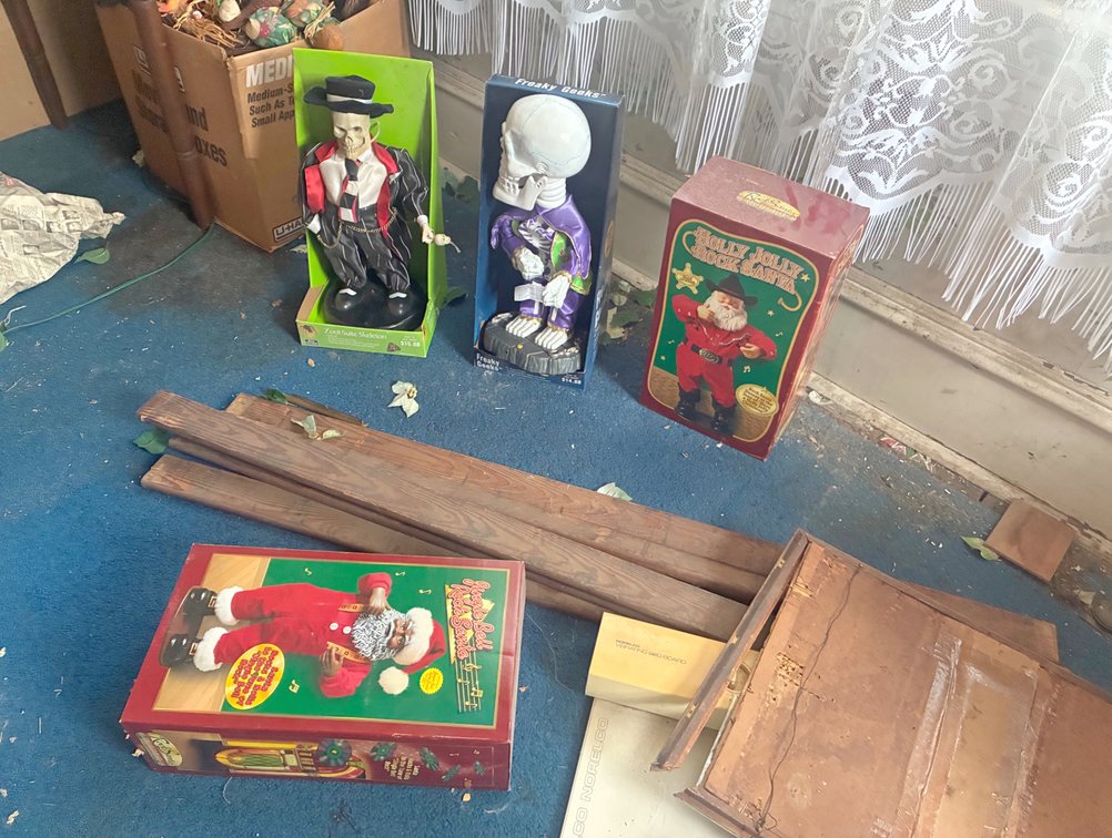 Image for ESTATE AUCTION