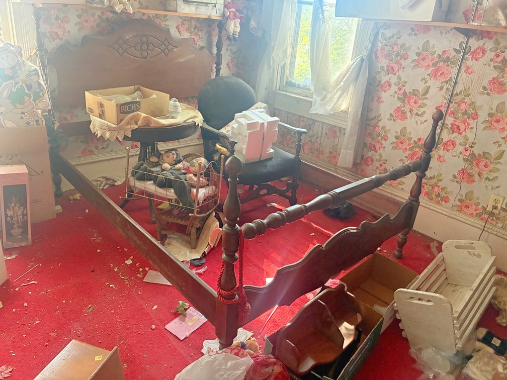 Image for ESTATE AUCTION