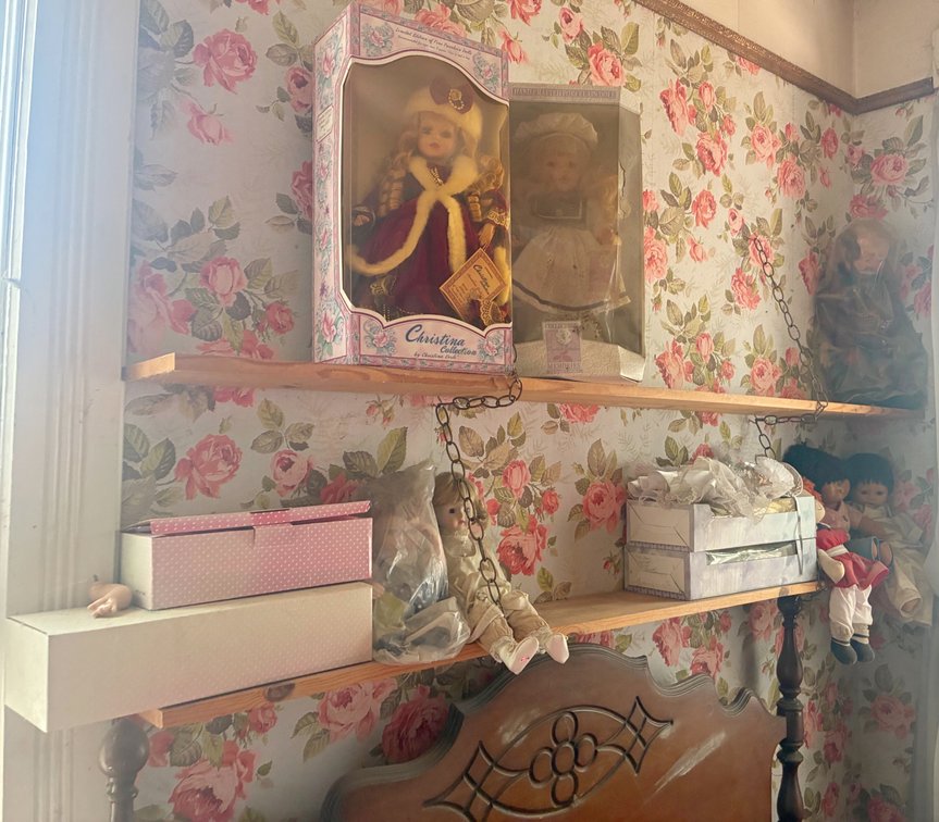Image for ESTATE AUCTION