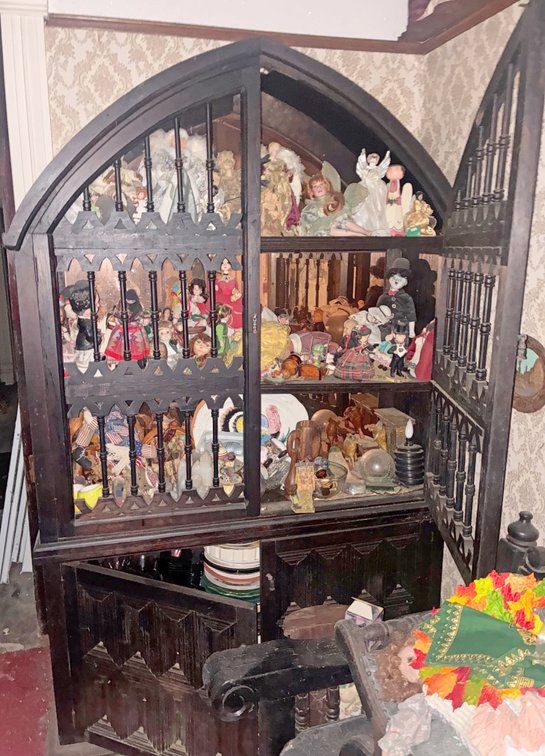 Image for ESTATE AUCTION