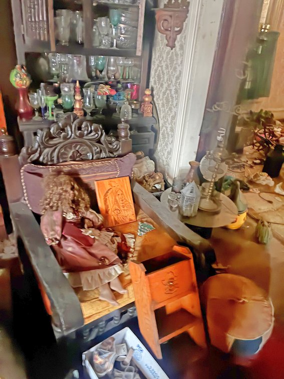 Image for ESTATE AUCTION