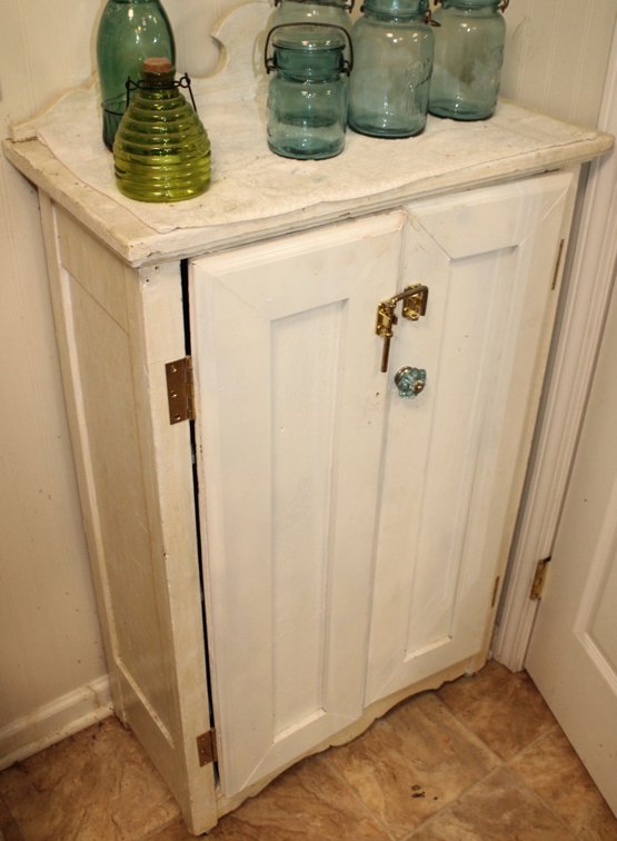 Image for ESTATE AUCTION