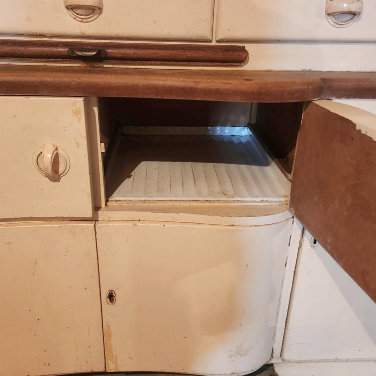 Image for VINTAGE GERMAN TIME CAPSULE ESTATE AUCTION