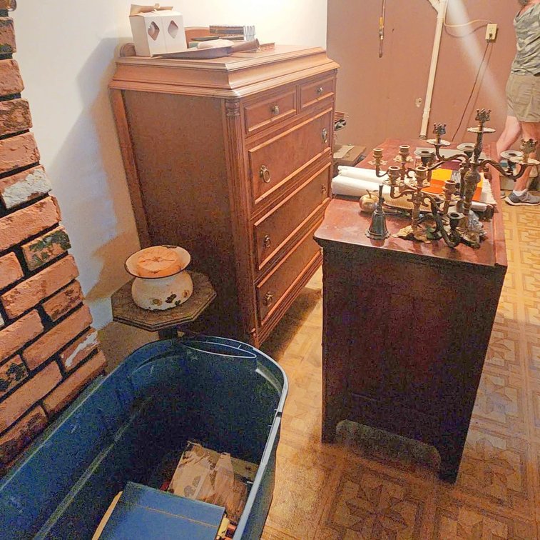Image for VINTAGE GERMAN TIME CAPSULE ESTATE AUCTION
