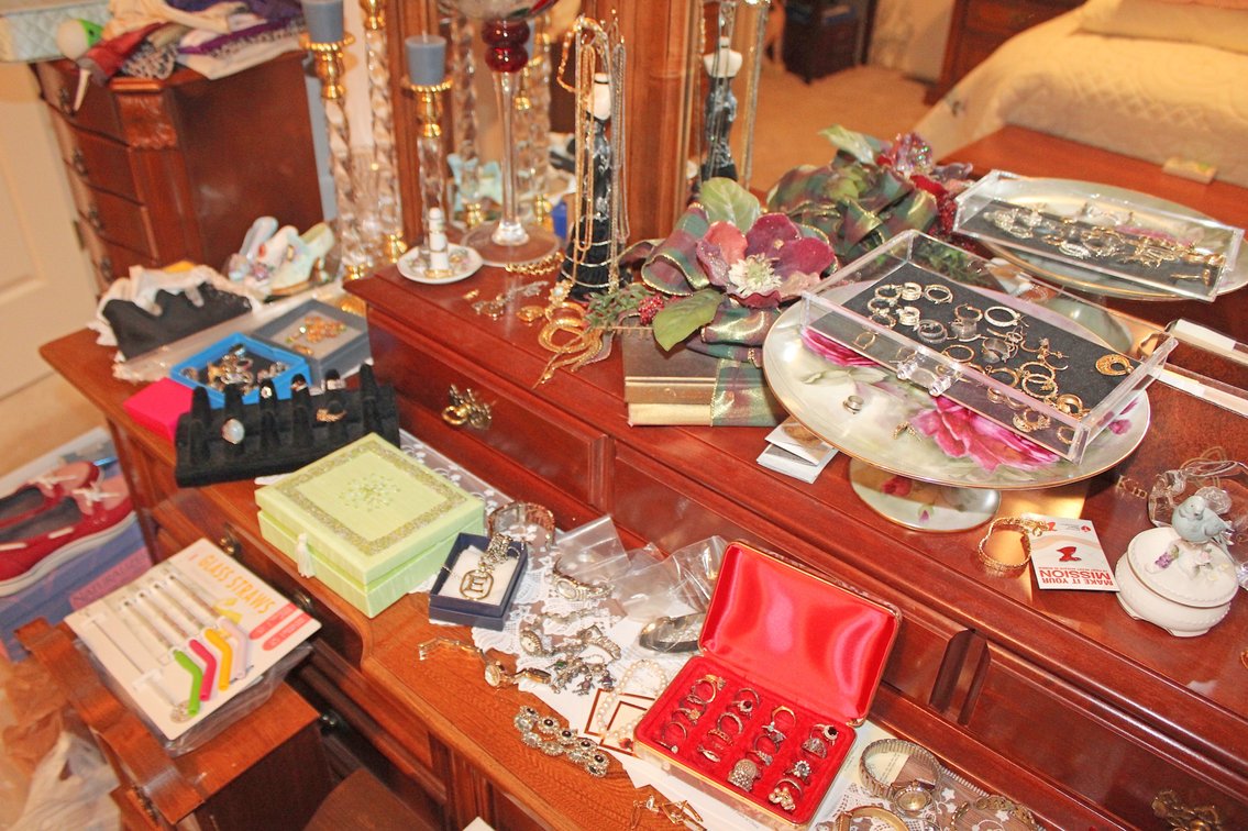 Image for REAL ESTATE & PERSONAL PROPERTY AUCTION