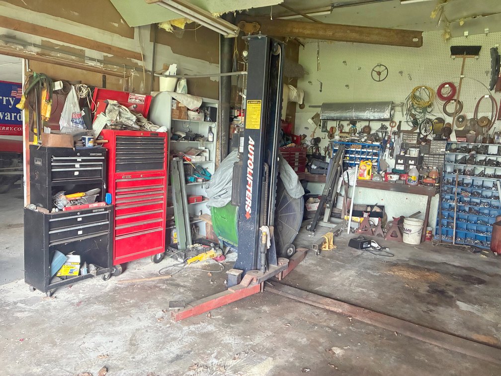 Image for ESTATE AUCTION