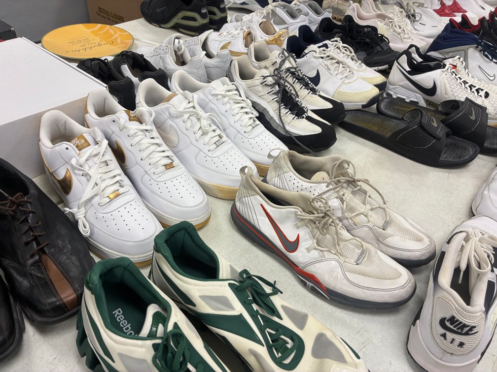 Image for FORMER NFL HALL OF FAME PLAYER LIVING ESTATE AUCTION