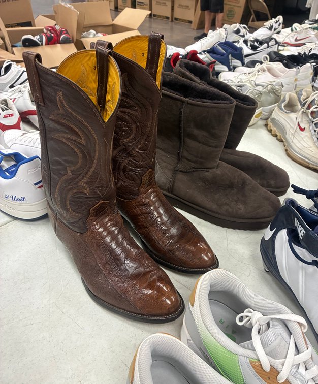 Image for FORMER NFL HALL OF FAME PLAYER LIVING ESTATE AUCTION
