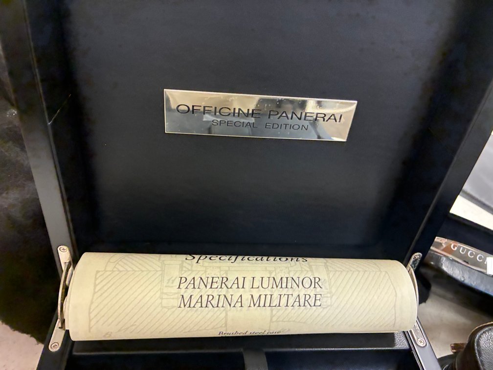Image for FORMER NFL HALL OF FAME PLAYER LIVING ESTATE AUCTION
