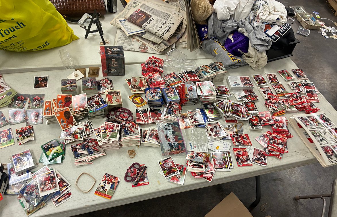 Image for FORMER NFL HALL OF FAME PLAYER LIVING ESTATE AUCTION