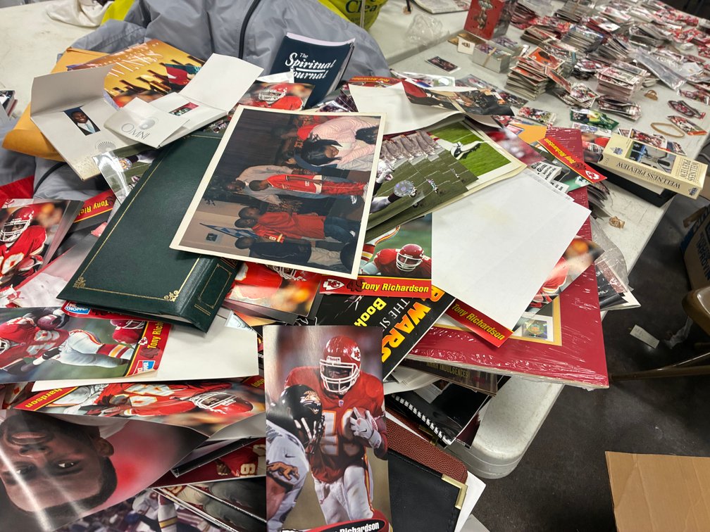 Image for FORMER NFL HALL OF FAME PLAYER LIVING ESTATE AUCTION
