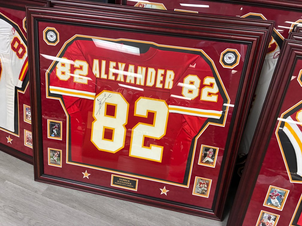 Image for FORMER NFL HALL OF FAME PLAYER LIVING ESTATE AUCTION