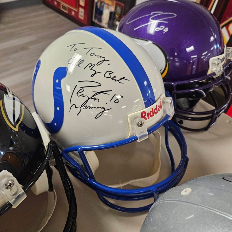 Image for FORMER NFL HALL OF FAME PLAYER LIVING ESTATE AUCTION