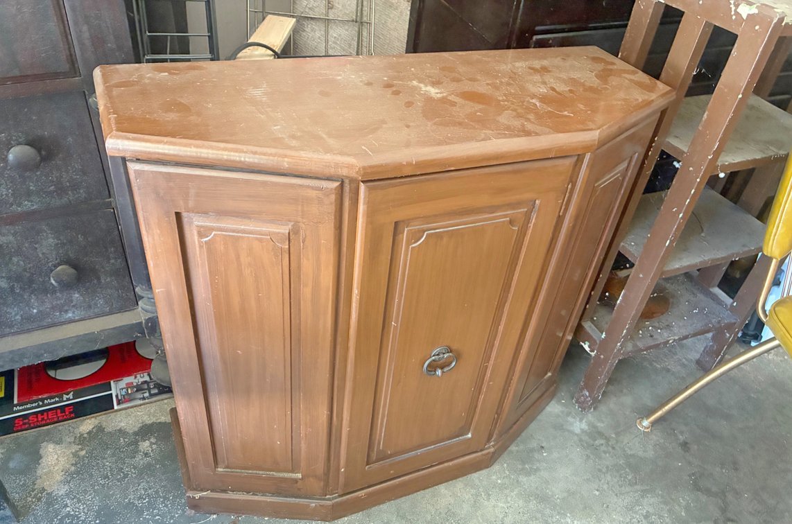 Image for HUGE VINTAGE TIME CAPSULE ESTATE AUCTION