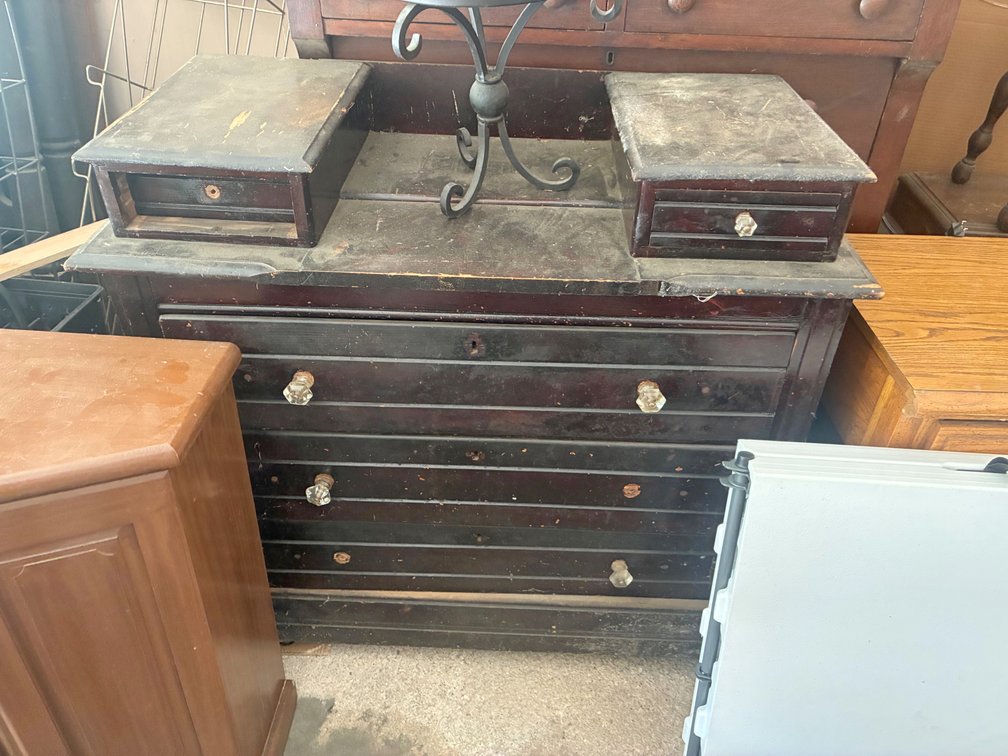 Image for HUGE VINTAGE TIME CAPSULE ESTATE AUCTION