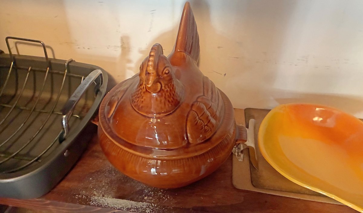 Image for HUGE VINTAGE TIME CAPSULE ESTATE AUCTION