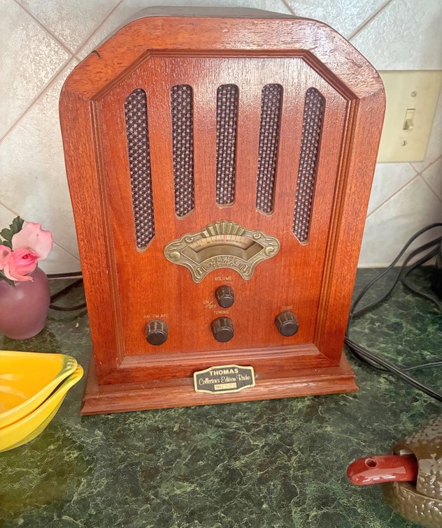 Image for HUGE VINTAGE TIME CAPSULE ESTATE AUCTION