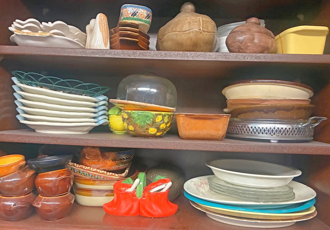 Image for HUGE VINTAGE TIME CAPSULE ESTATE AUCTION