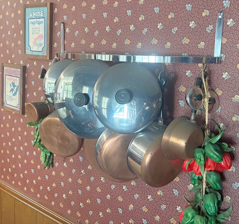 Image for HUGE VINTAGE TIME CAPSULE ESTATE AUCTION