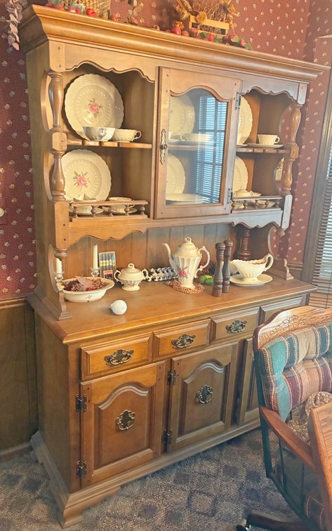 Image for HUGE VINTAGE TIME CAPSULE ESTATE AUCTION