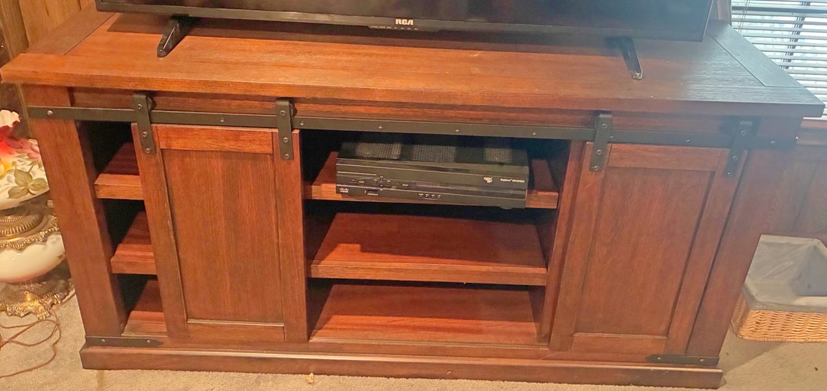 Image for HUGE VINTAGE TIME CAPSULE ESTATE AUCTION