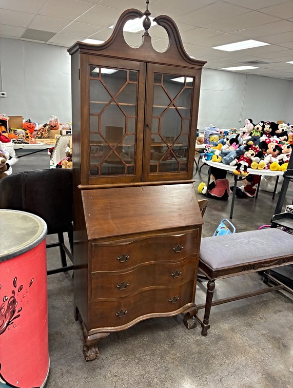 Image for ESTATE AUCTION