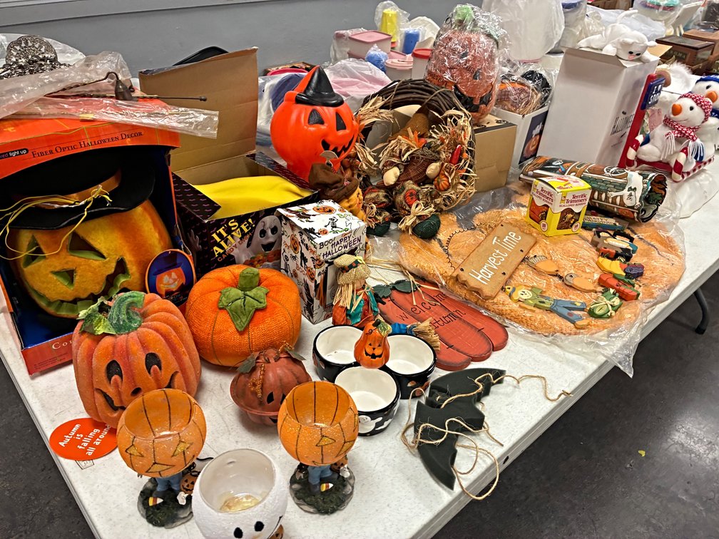 Image for ESTATE AUCTION