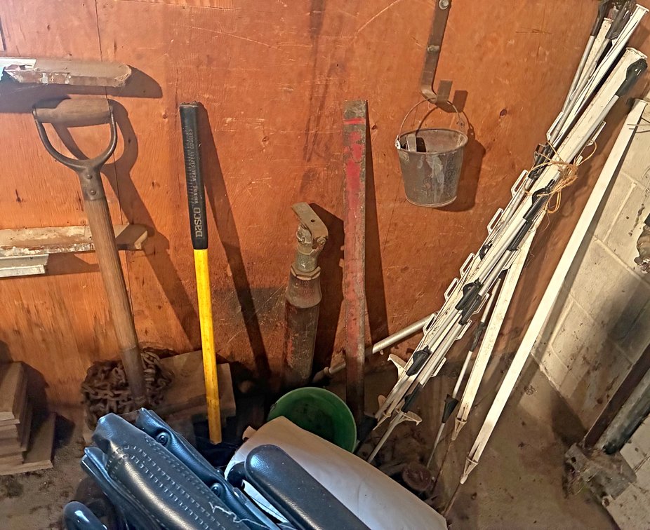 Image for ESTATE AUCTION