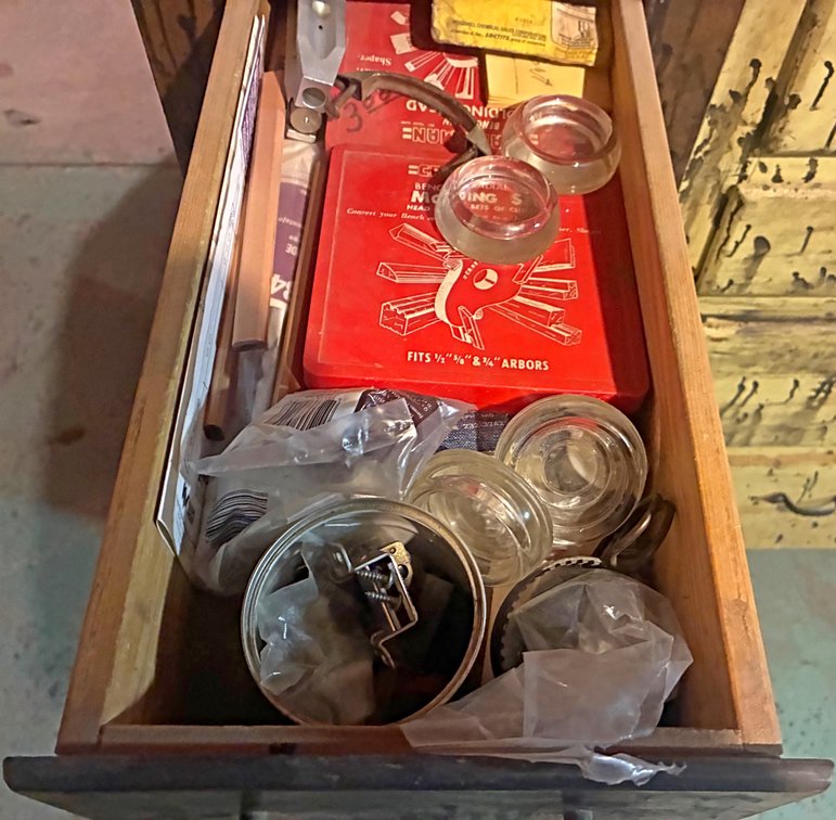 Image for ESTATE AUCTION