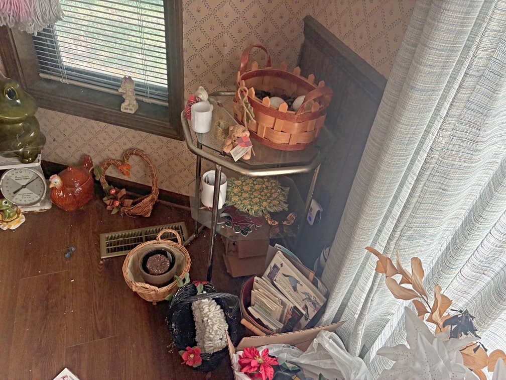 Image for ESTATE AUCTION