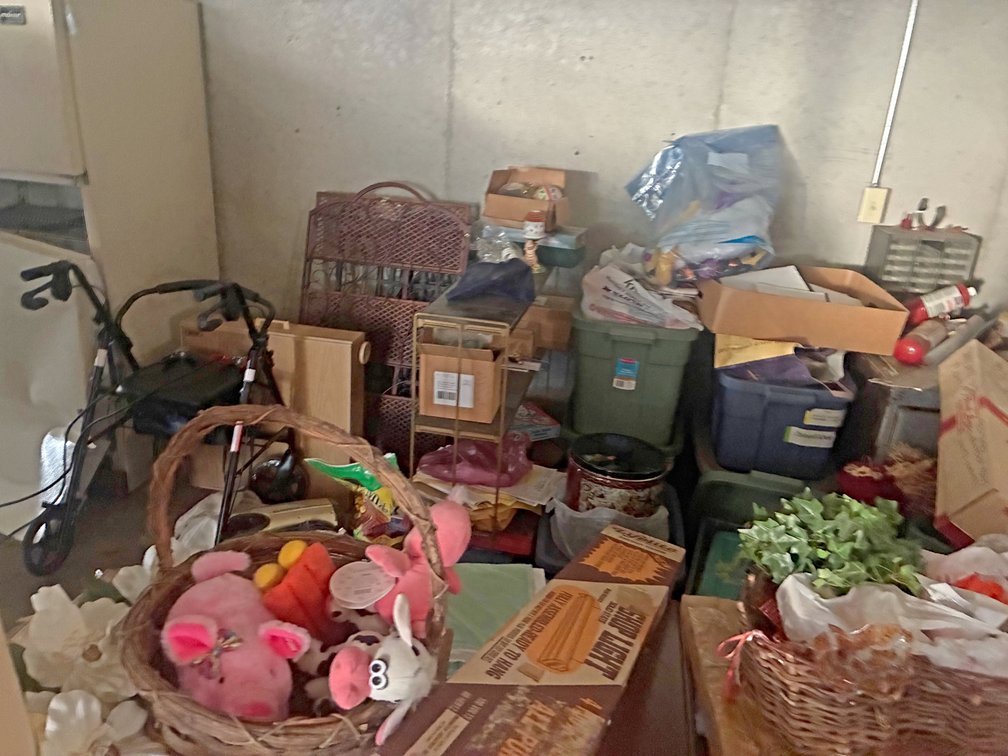 Image for ESTATE AUCTION