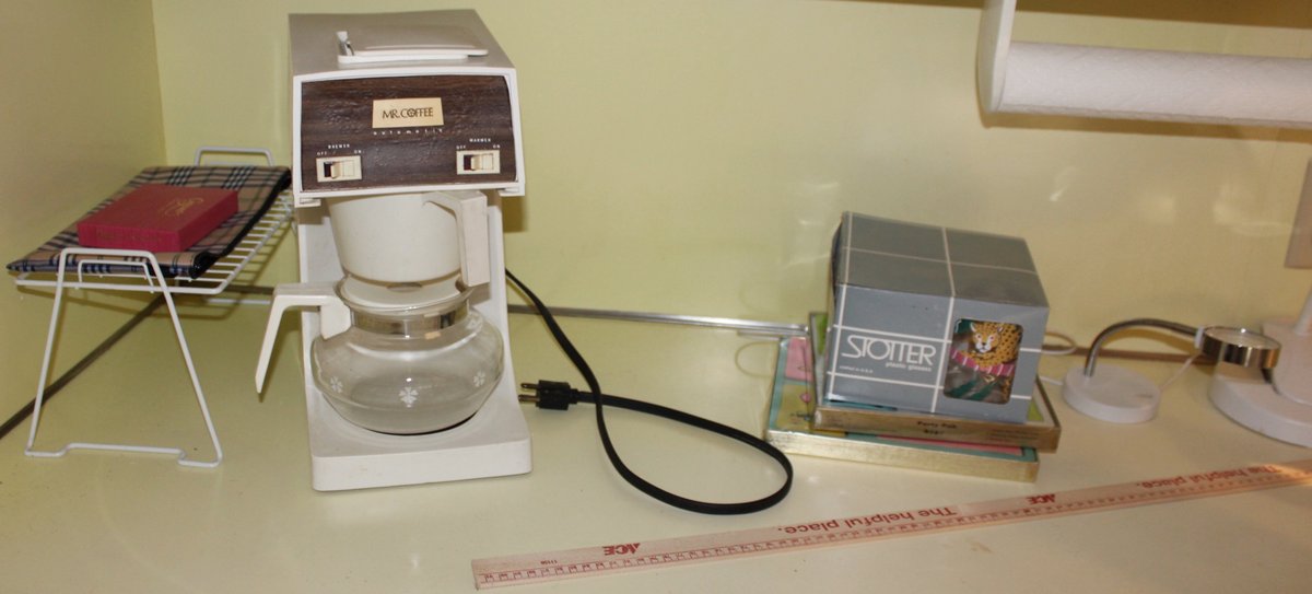 Image for EMERGENCY LAST MINUTE! VINTAGE TIME CAPSULE ESTATE AUCTION