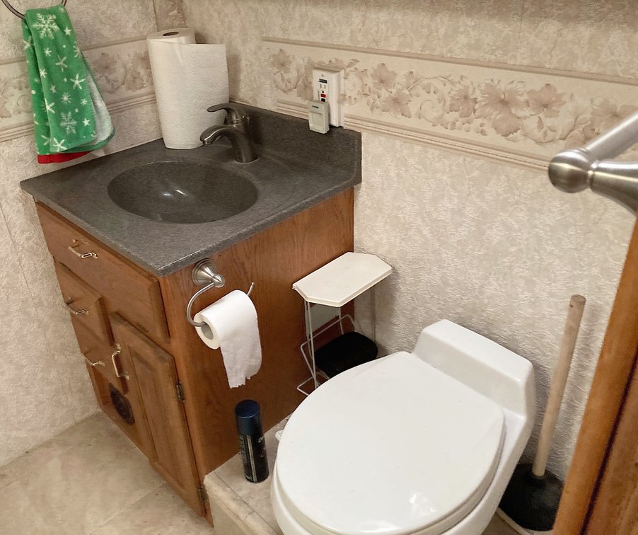 Image for TREASURE HUNT ESTATE AUCTION