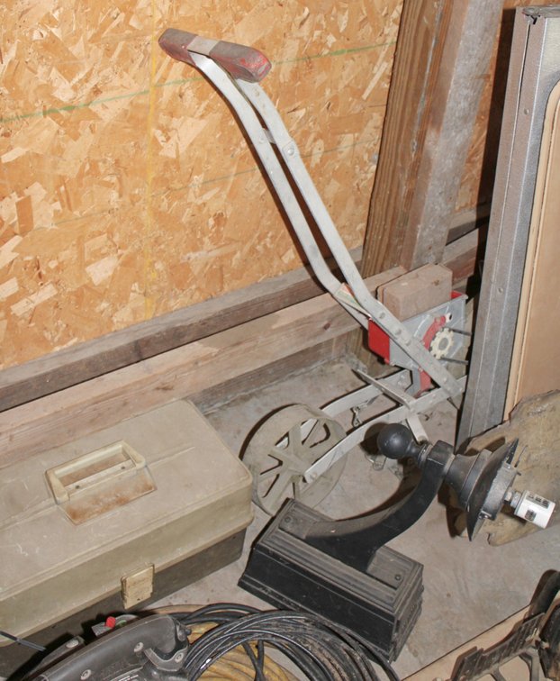Image for ESTATE AUCTION