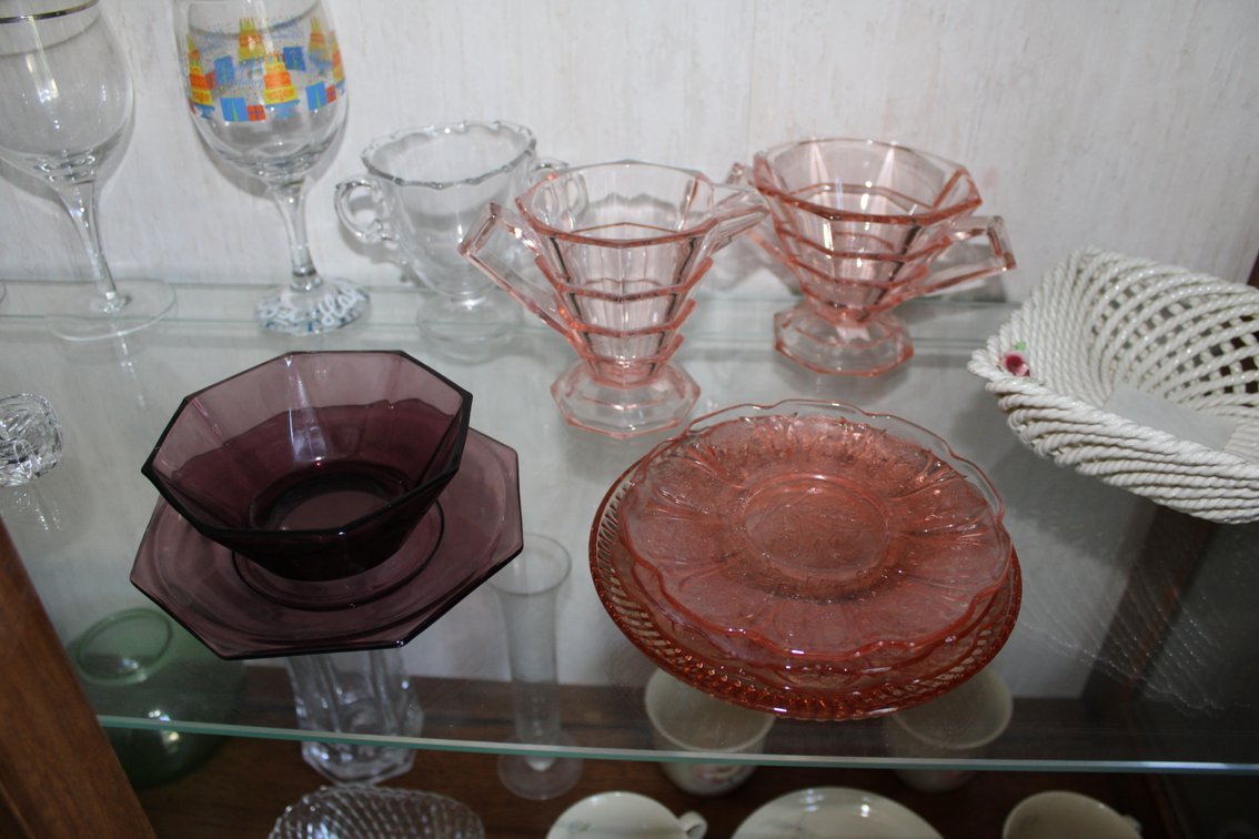 Image for LIVING ESTATE AUCTION