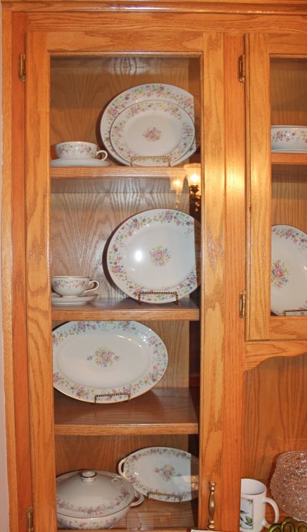 Image for LIVING ESTATE AUCTION