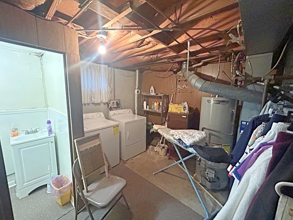 Image for REAL ESTATE & PERSONAL PROPERTY AUCTION