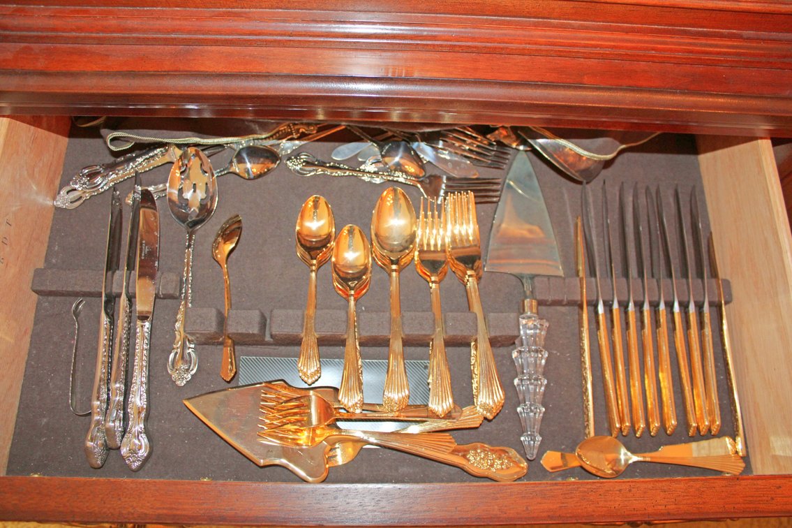 Image for REAL ESTATE & PERSONAL PROPERTY AUCTION