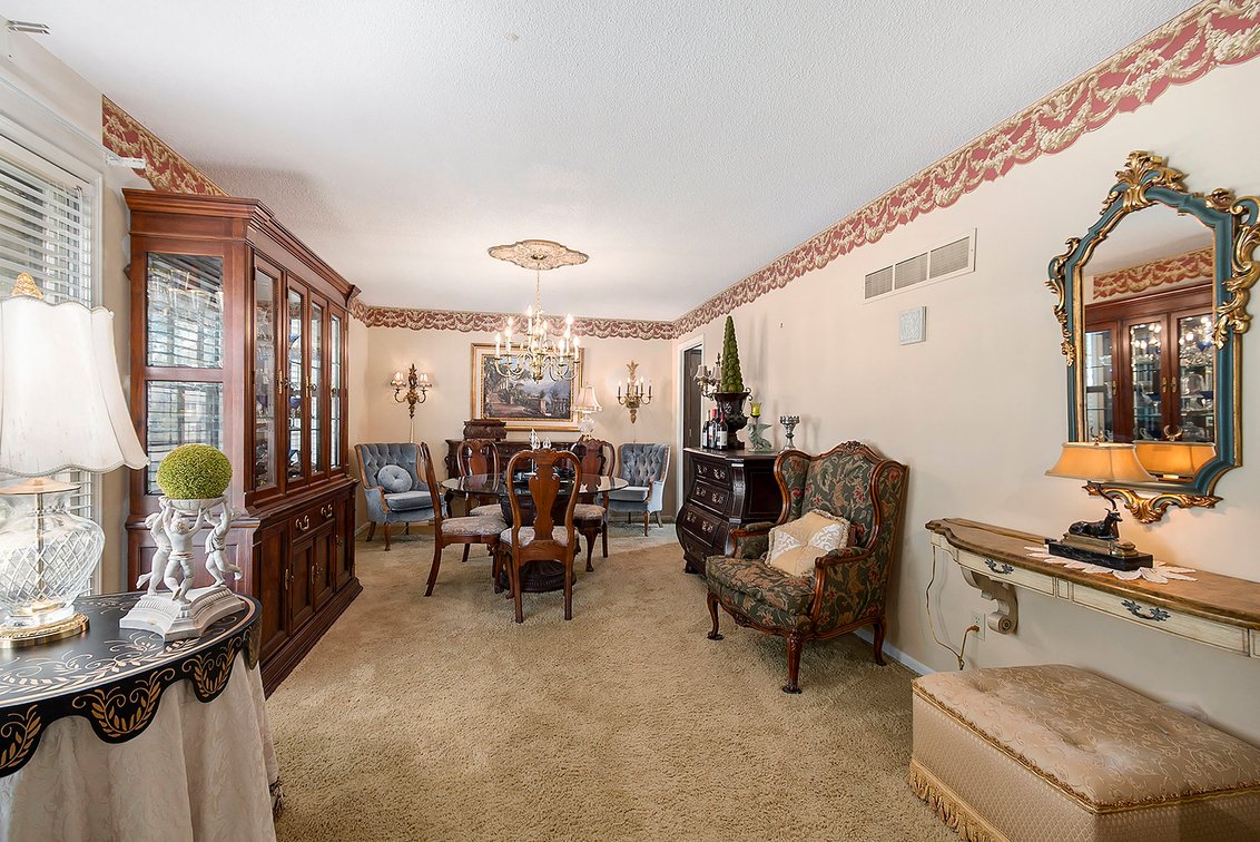 Image for REAL ESTATE & PERSONAL PROPERTY AUCTION