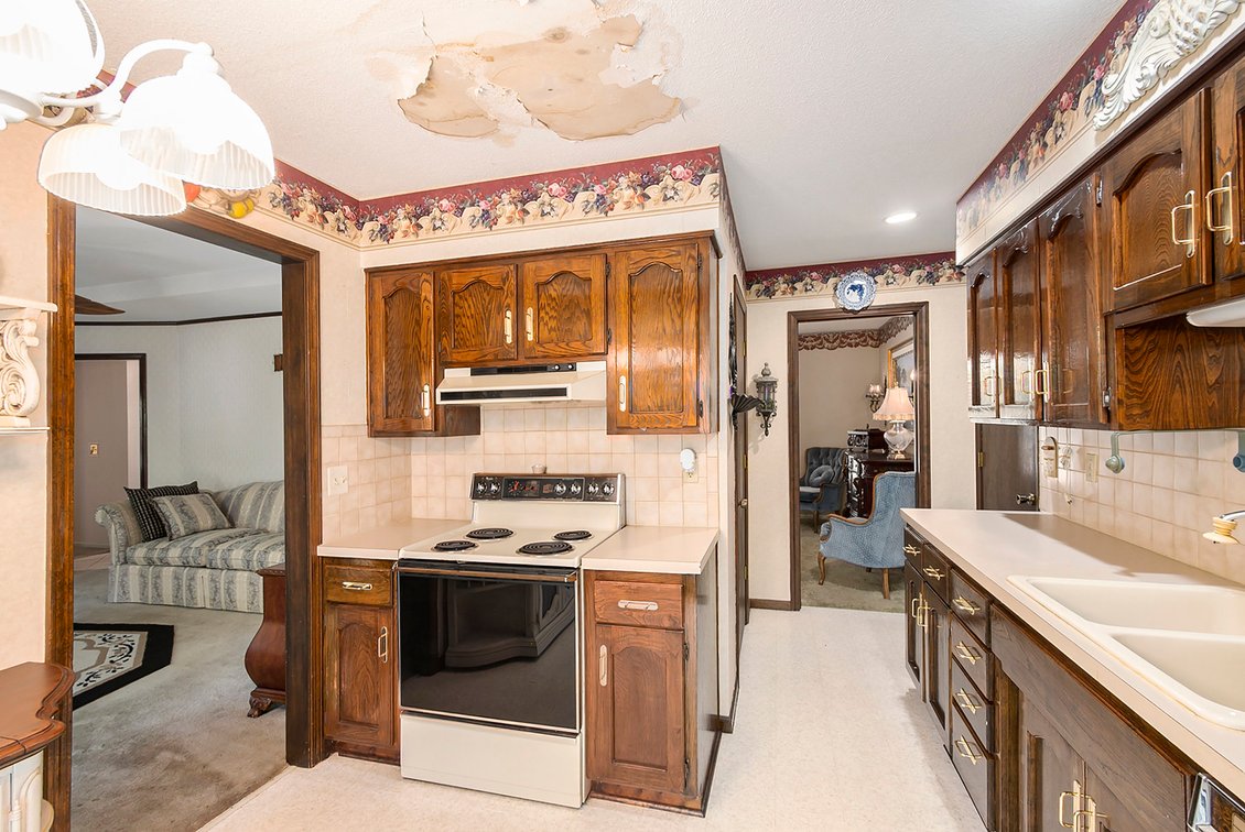 Image for REAL ESTATE & PERSONAL PROPERTY AUCTION