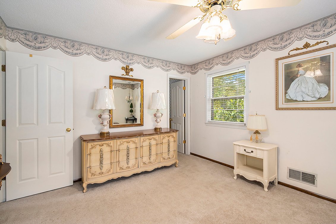 Image for REAL ESTATE & PERSONAL PROPERTY AUCTION