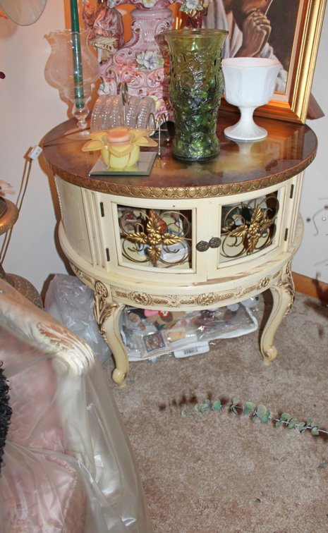 Image for VINTAGE TIME CAPSULE ESTATE AUCTION