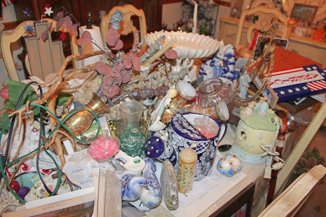 Image for VINTAGE TIME CAPSULE ESTATE AUCTION