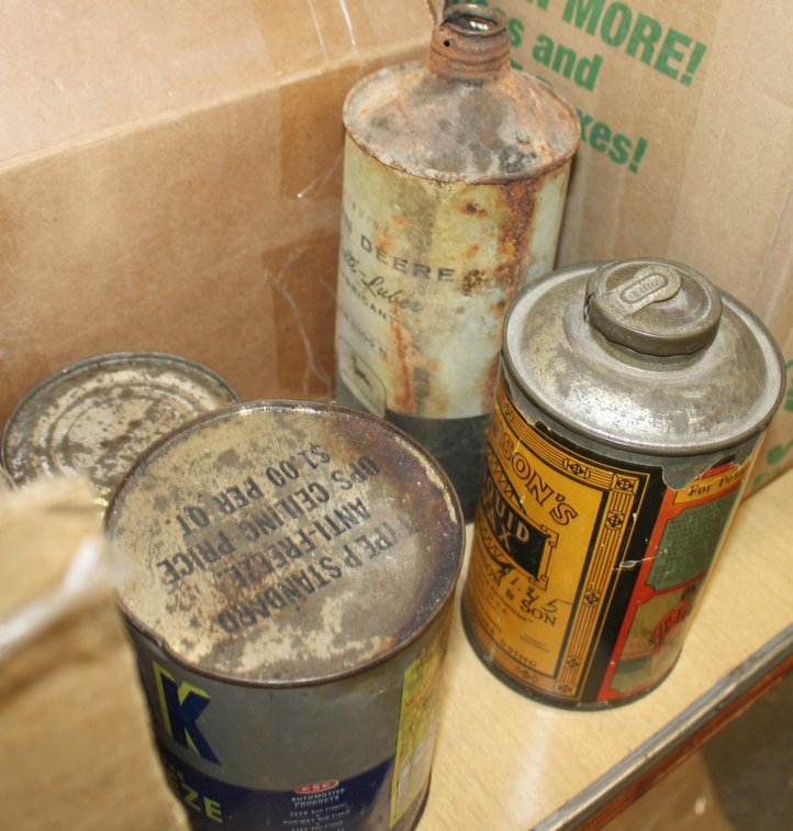 Image for ANTIQUE COLLECTOR'S AUCTION