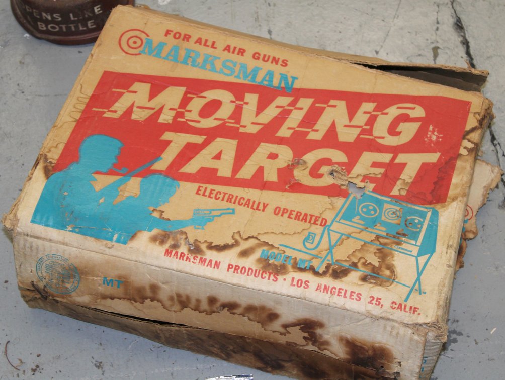 Image for ANTIQUE COLLECTOR'S AUCTION