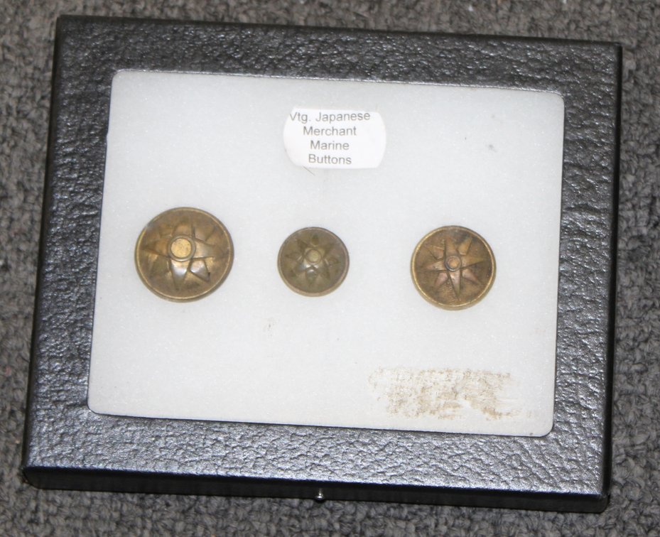Image for ANTIQUE COLLECTOR'S AUCTION