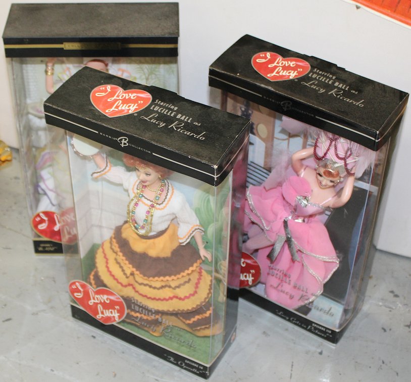 Image for ANTIQUE COLLECTOR'S AUCTION